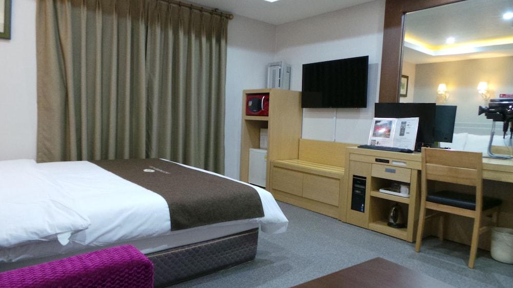 סוואן Amour Hotel מראה חיצוני תמונה