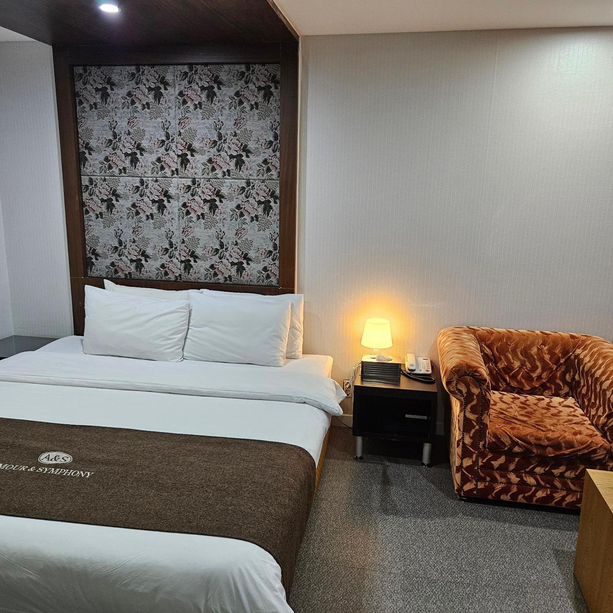 סוואן Amour Hotel מראה חיצוני תמונה