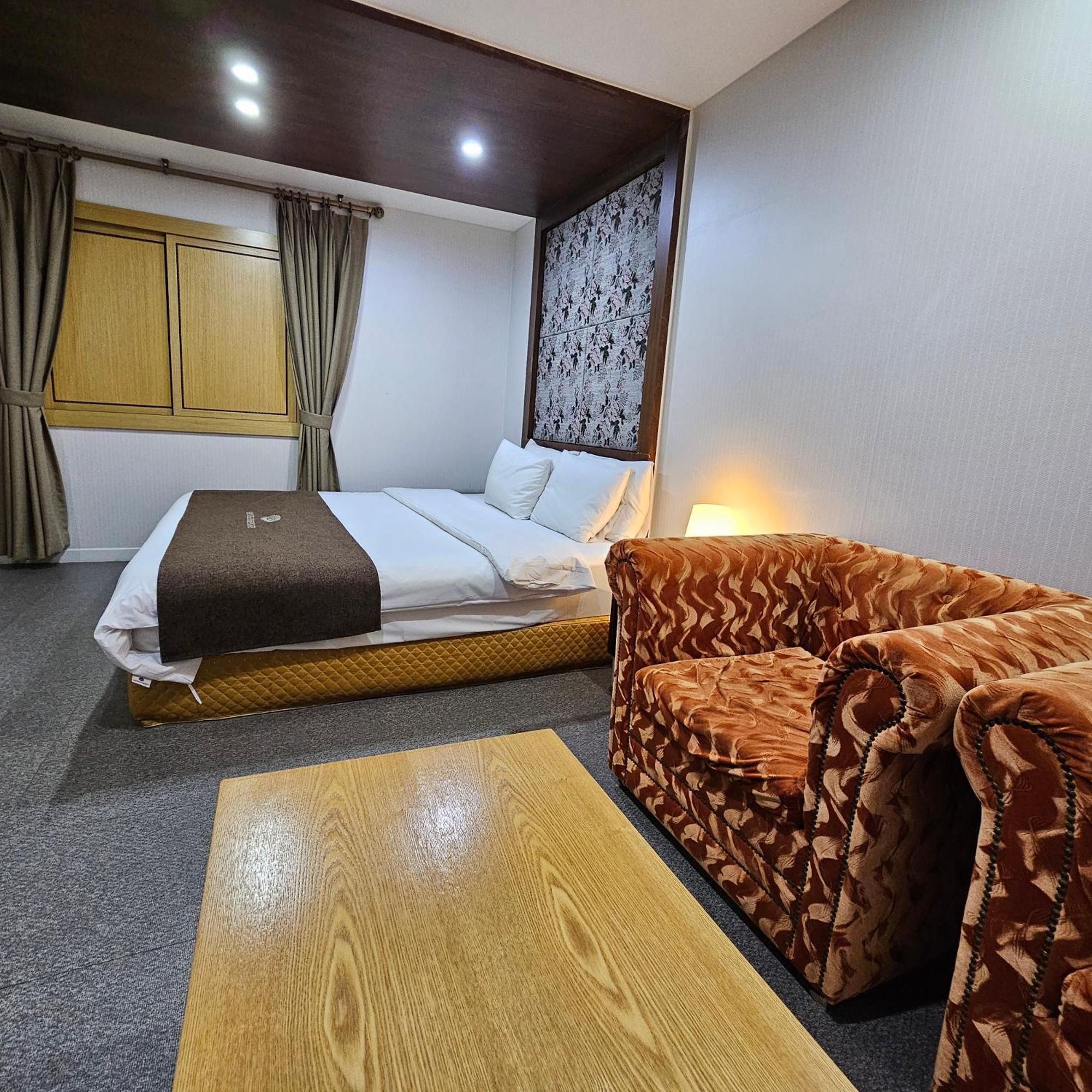 סוואן Amour Hotel מראה חיצוני תמונה