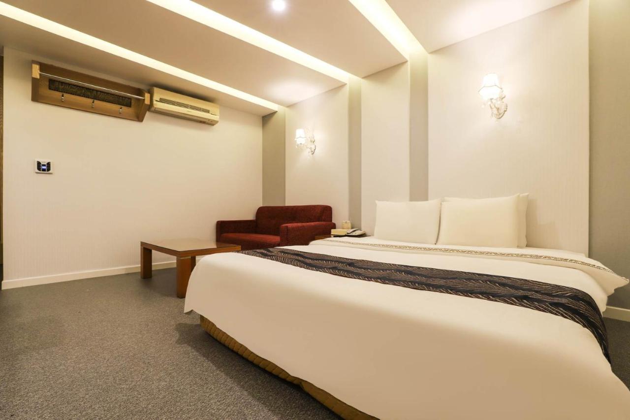סוואן Amour Hotel מראה חיצוני תמונה