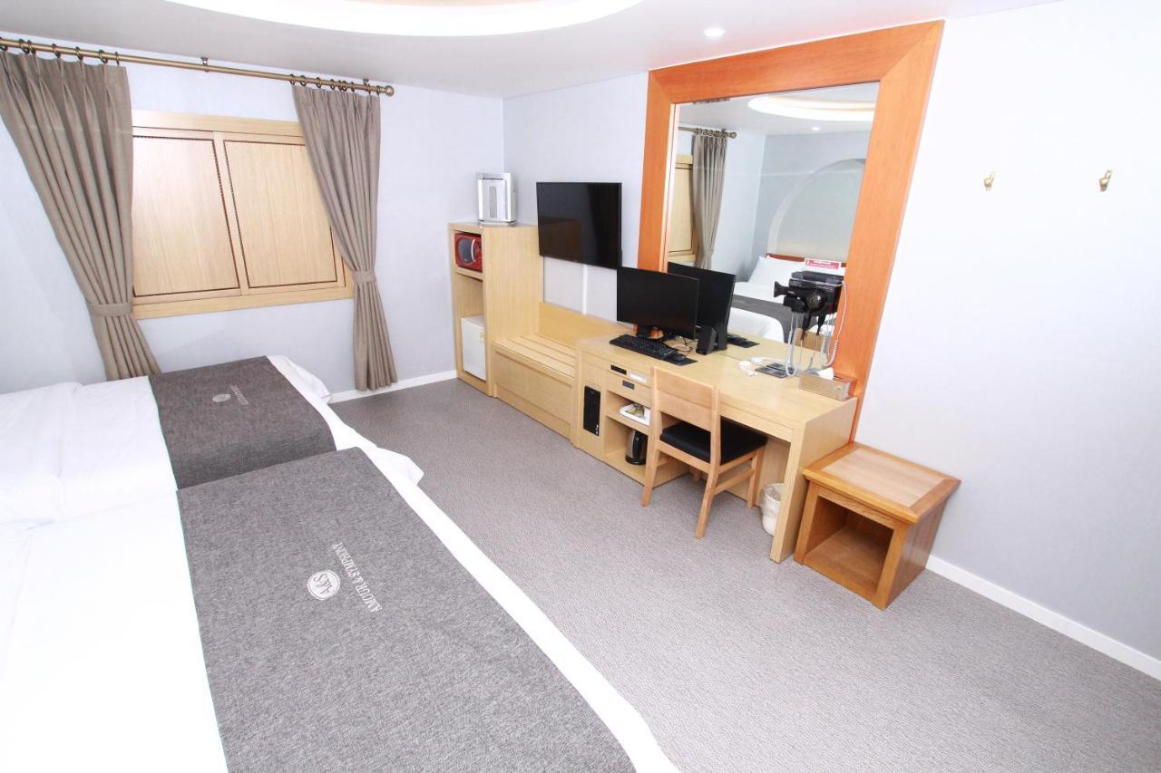 סוואן Amour Hotel מראה חיצוני תמונה
